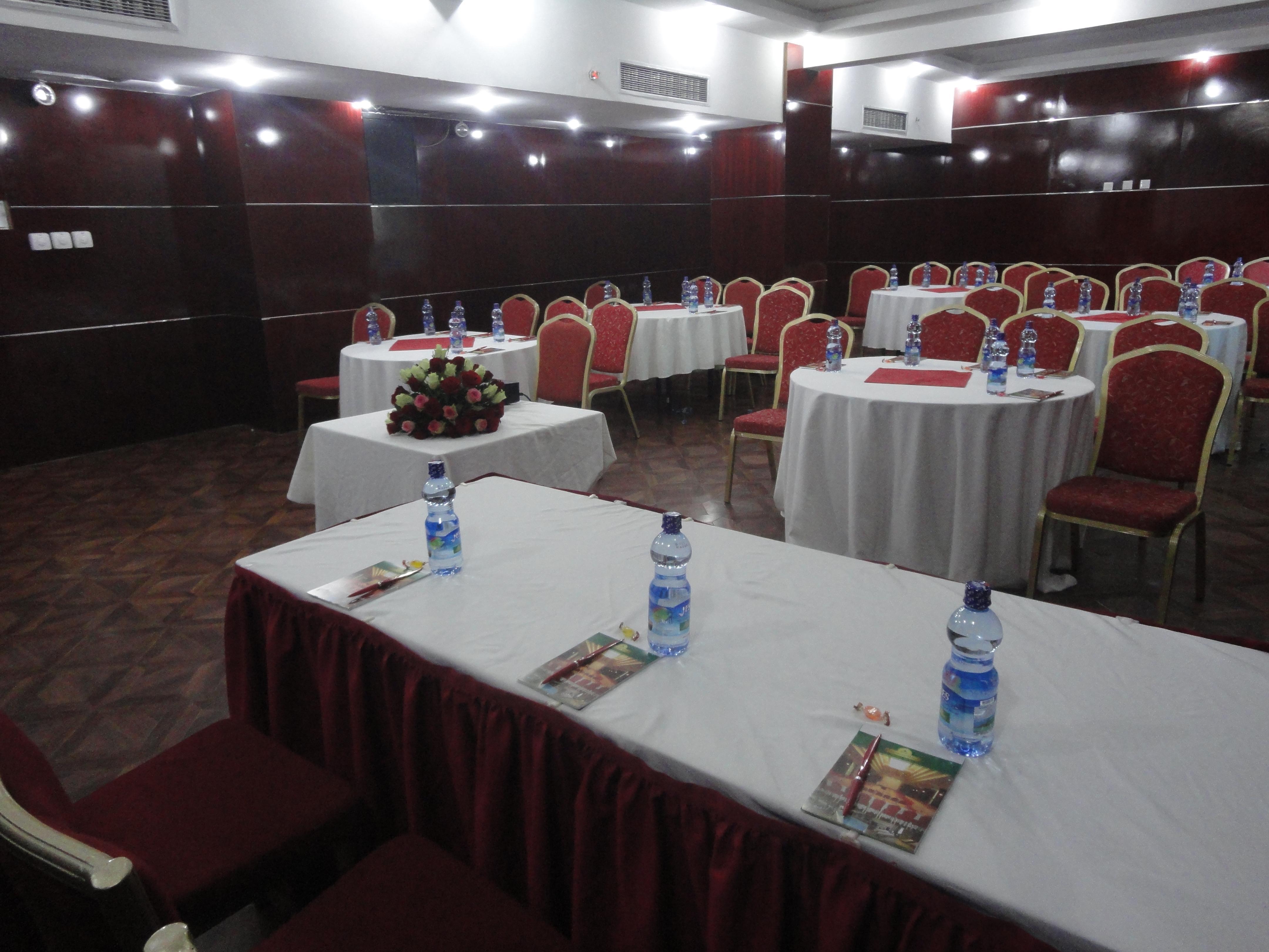 Harmony Hotel Addis Ababa Exterior photo