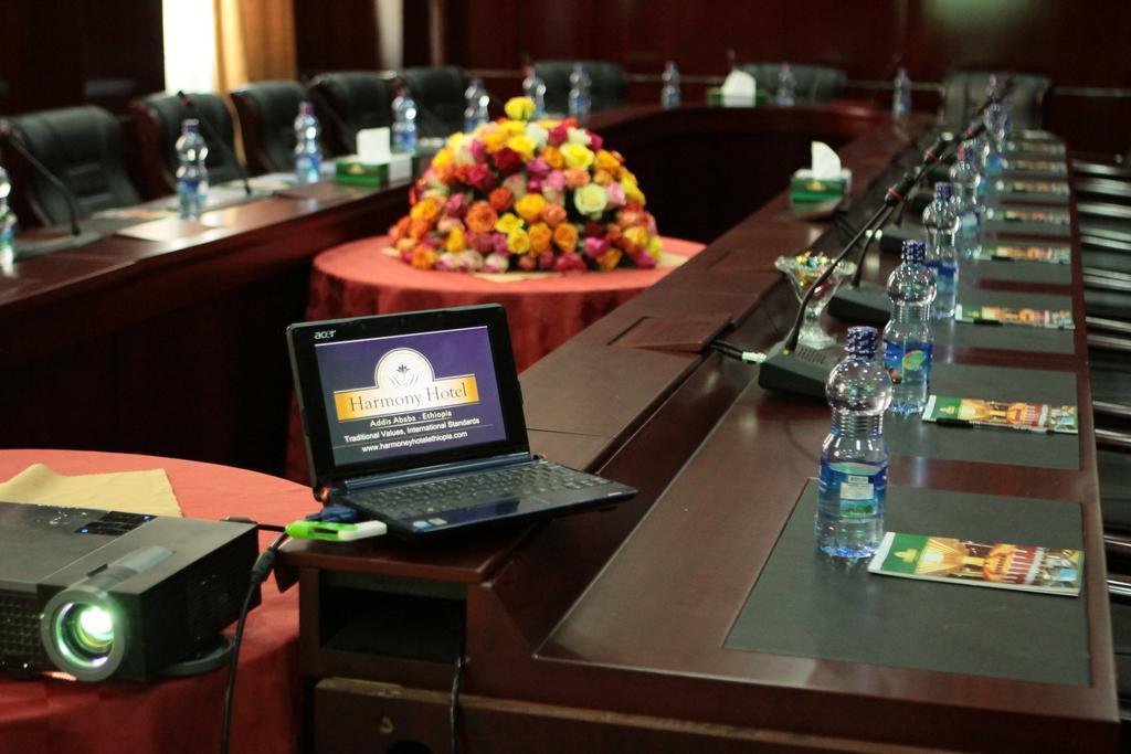 Harmony Hotel Addis Ababa Exterior photo